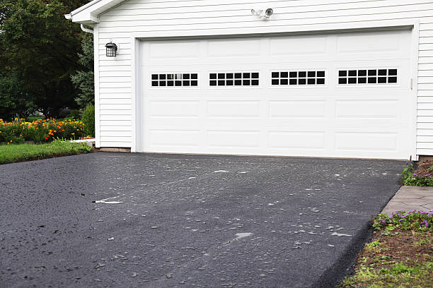 Best Carpet Removal and Disposal  in Brewerton, NY